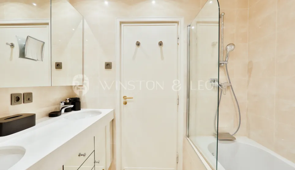 Salle de bain 1