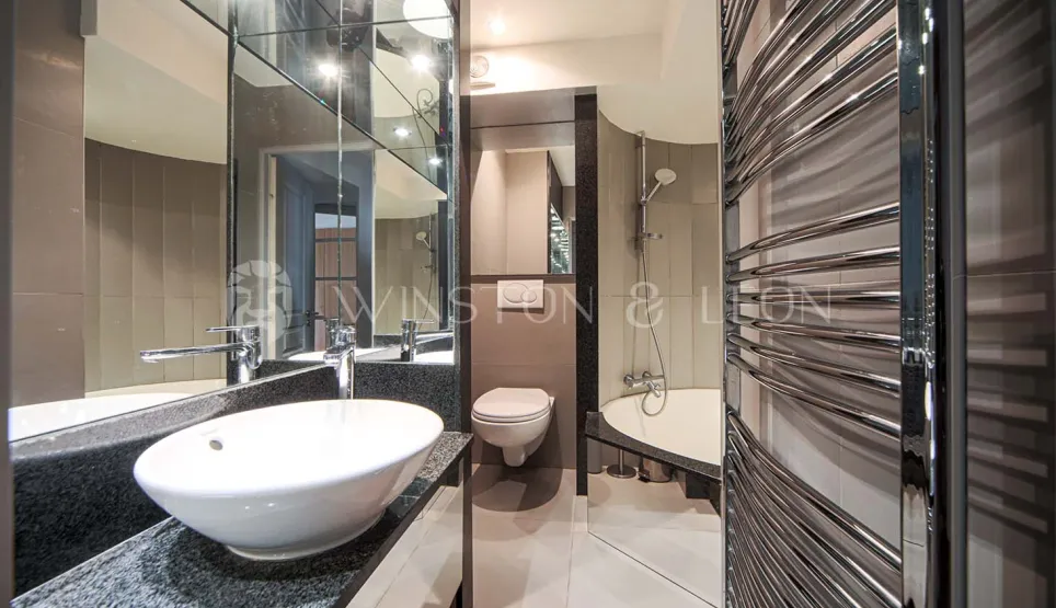 Salle de bain 1