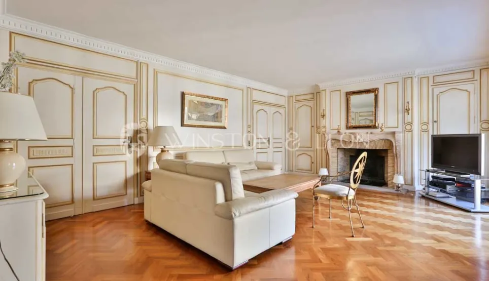 Salon