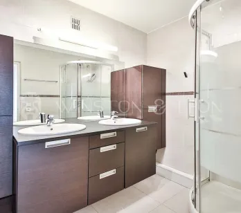 Salle de bain 1