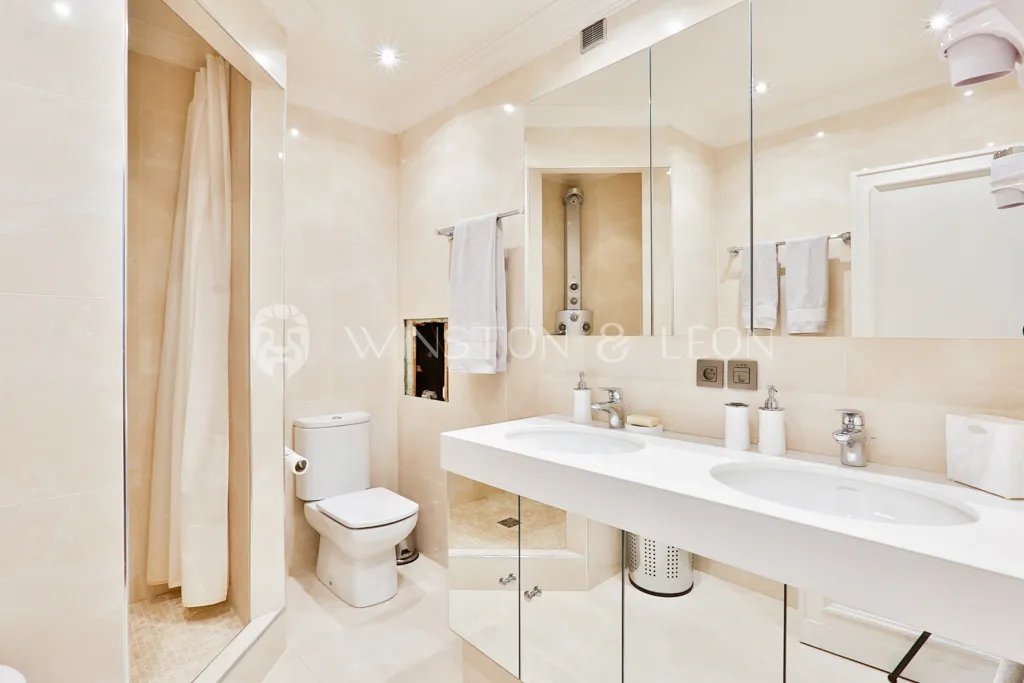 Salle de bain 1