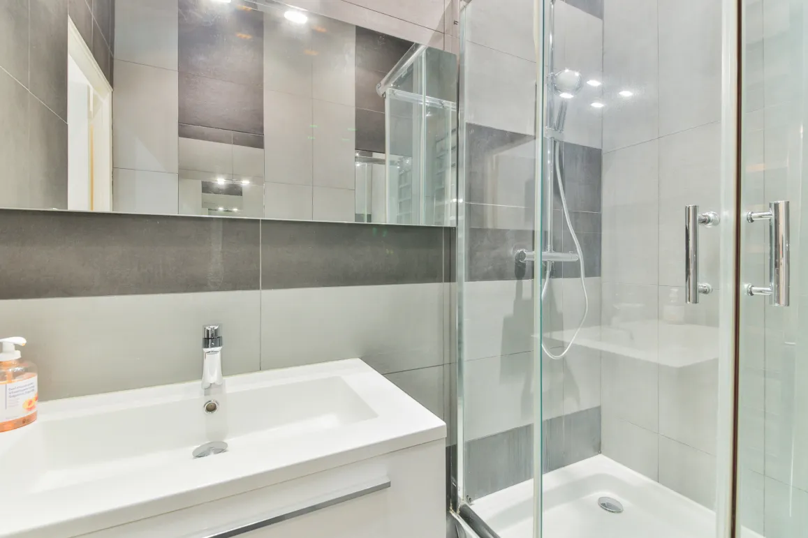 Salle de bain 1
