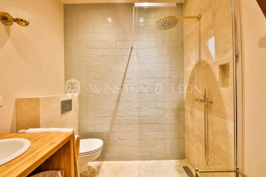 Salle de bain 1
